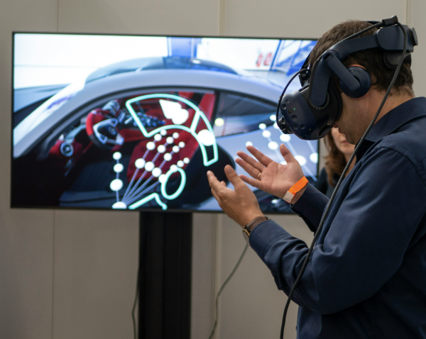 How Virtual Reality Works